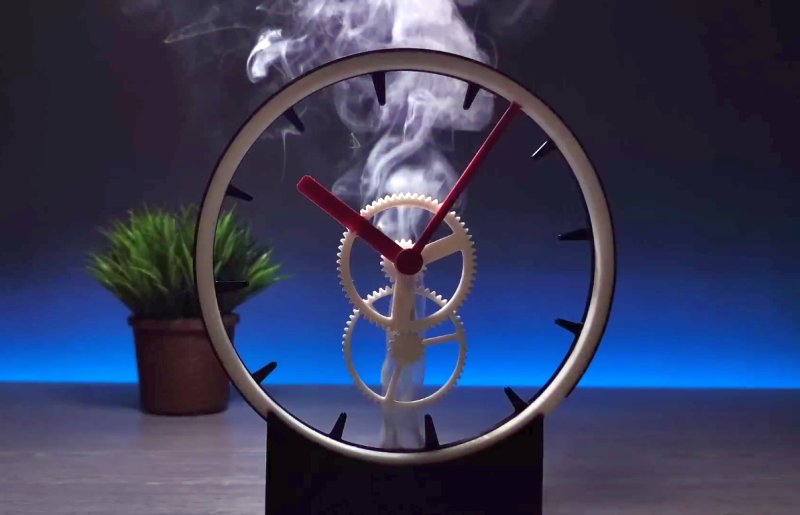 HollowClock – clock with invisible mechanism