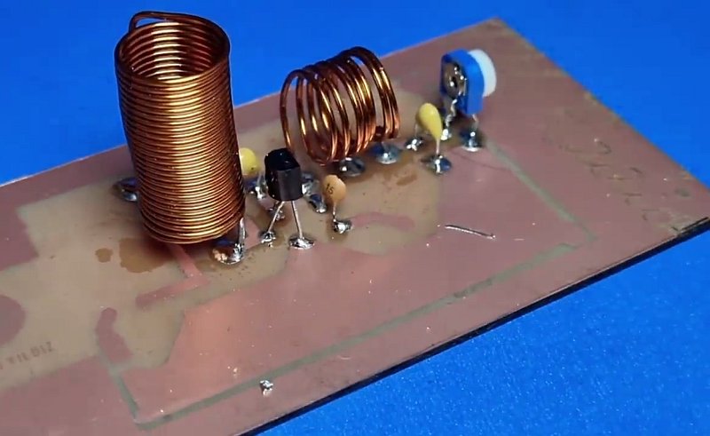 FM radio on a single transistor