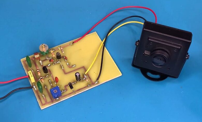 Video transmitter for analog mini camera
